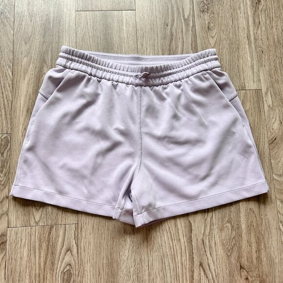 Lululemon Softstreme High Rise Shorts 4" in Lilac Ether Size 10 LIKE NEW - Picture 4 of 8